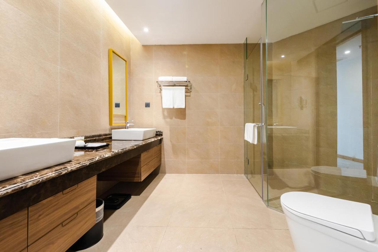 Muong Thanh Luxury Ha Long Centre II Bagian luar foto