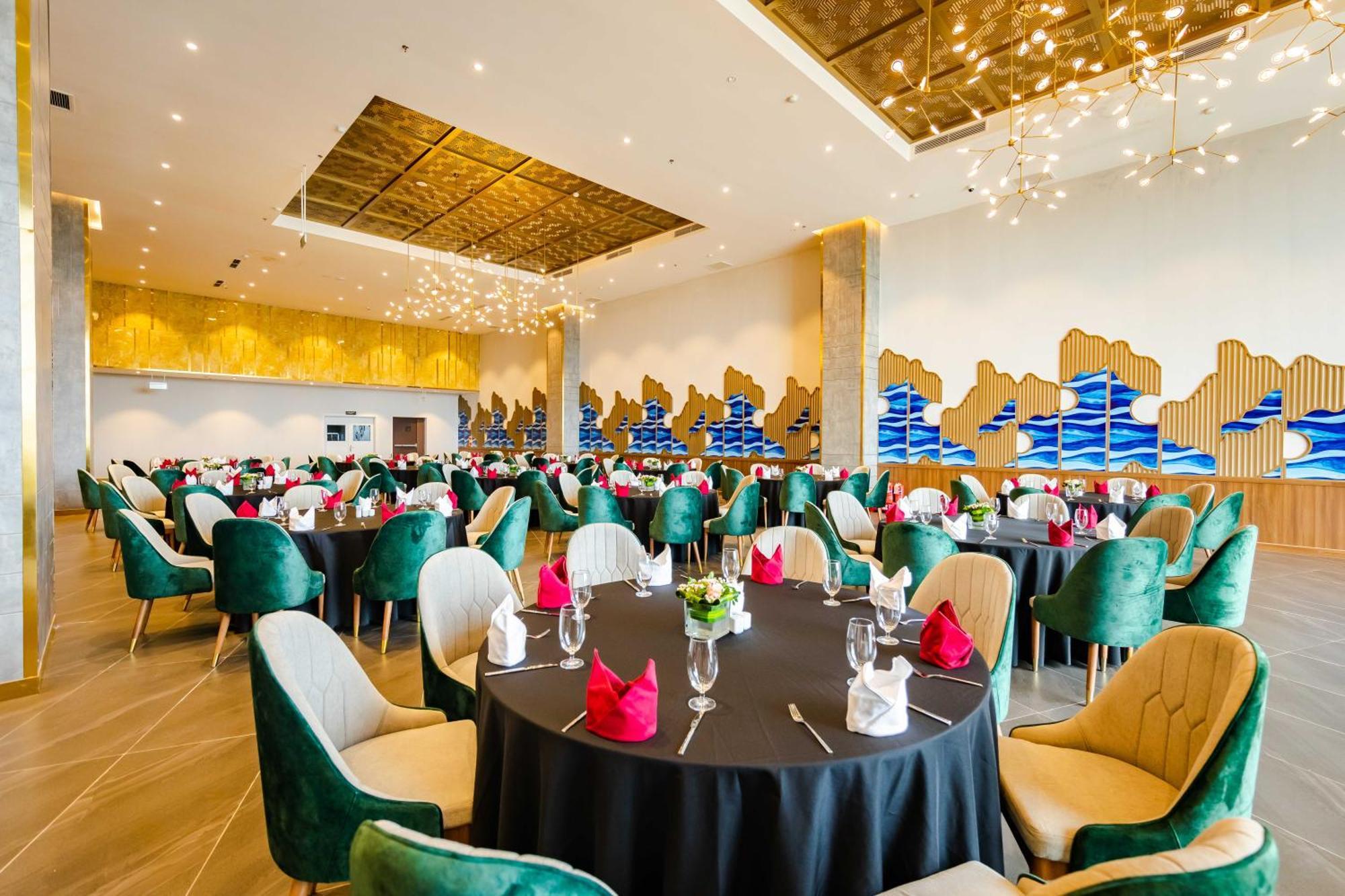 Muong Thanh Luxury Ha Long Centre II Bagian luar foto